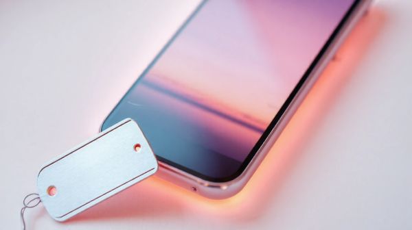 Les avantages du téléphone rose : guide des tarifs et astuces